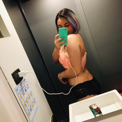 ANGEL_ROSE92 naked stripping on cam for live sex video chat