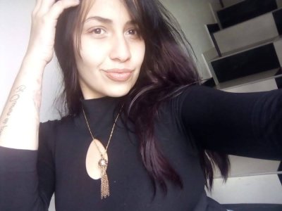 annashinepop naked stripping on cam for live sex video chat
