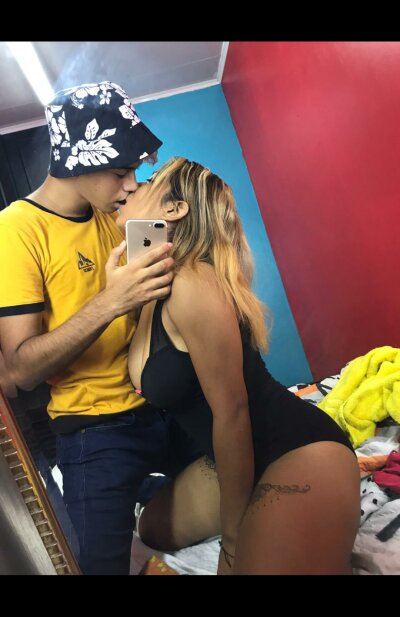 anny_and_kevin naked stripping on cam for live sex video chat