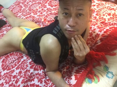 asianfagboy naked stripping on cam for live sex video chat