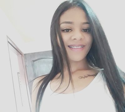 ayamna naked stripping on cam for live sex video chat