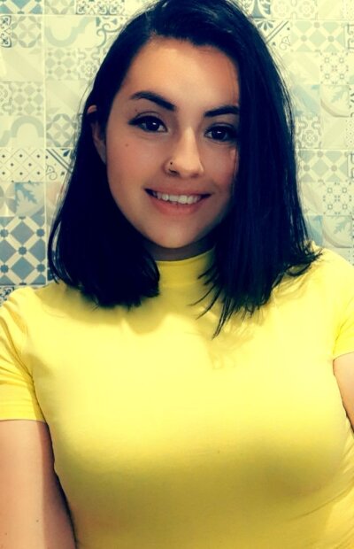 bela_mour naked stripping on cam for live sex video chat