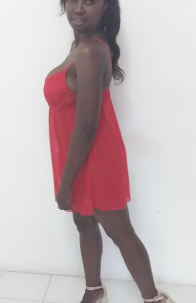 BLACKLES naked stripping on cam for live sex video chat