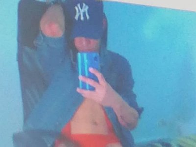 boyhot23x naked stripping on cam for live sex video chat
