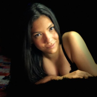 Bunny_Vinter naked stripping on cam for live sex video chat