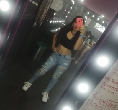 candy_lunsh naked stripping on cam for live sex video chat