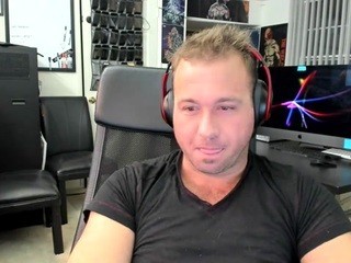 ChadWhitexxx naked Live Sex Chat Room