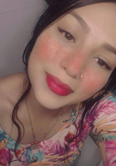 chanttal_saenz naked stripping on cam for live sex video chat