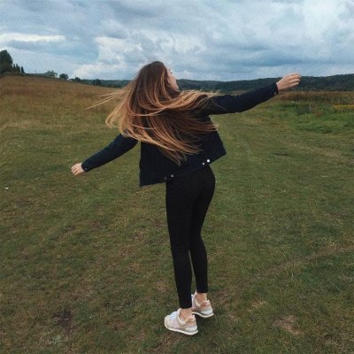 cherry_lipss naked stripping on cam for live sex video chat