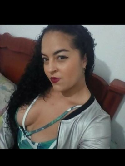 crespa_love naked stripping on cam for live sex video chat