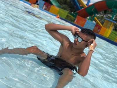 crhis_hot naked stripping on cam for live sex video chat