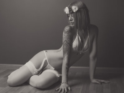 cristal_smith naked stripping on cam for live sex video chat