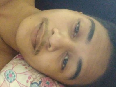 cuteasian_renz naked stripping on cam for live sex video chat