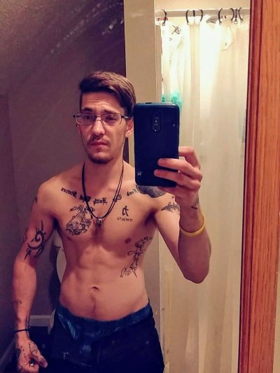 Daddyohmy naked stripping on cam for live sex video chat