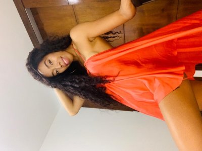 Dalila_Abdu naked stripping on cam for live sex video chat