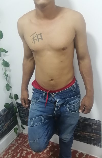 daniel_hotguy naked stripping on cam for live sex video chat