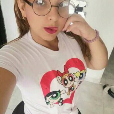 Darlyn_bastos naked stripping on cam for live sex video chat