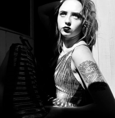 Dilay1a naked stripping on cam for live sex video chat