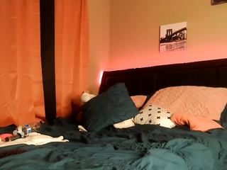 Dymond, ??? naked Live Sex Chat Room
