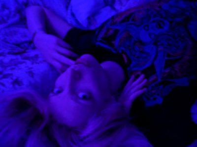 Elain_Alien naked stripping on cam for live sex video chat