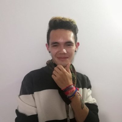 Evans_21 naked stripping on cam for live sex video chat
