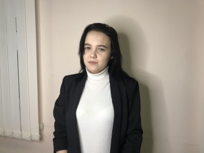 EvanyRossi naked stripping on cam for live sex video chat