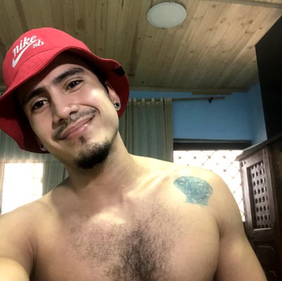 gabriel_reyk naked stripping on cam for live sex video chat