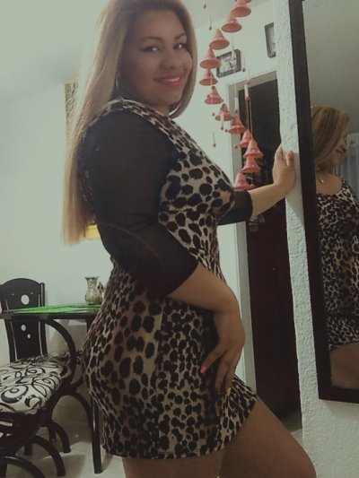 Gaby_sugar naked stripping on cam for live sex video chat