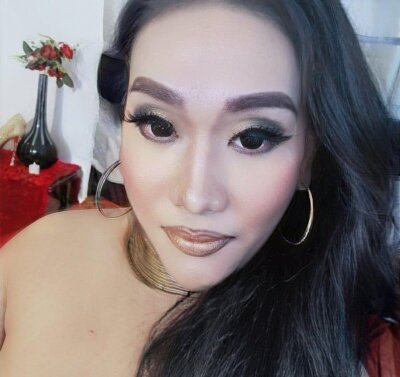 Godess_Ariana naked stripping on cam for live sex video chat
