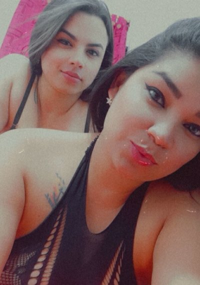 HannAlisson naked stripping on cam for live sex video chat
