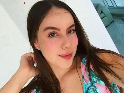 Harmony_White naked stripping on cam for live sex video chat