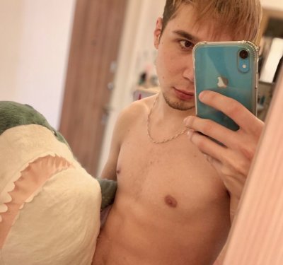 Harry_Attwood naked stripping on cam for live sex video chat