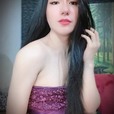 hottycrishina naked stripping on cam for live sex video chat
