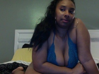 Hunnie naked Live Sex Chat Room
