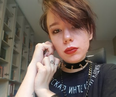 JaineBoinae naked stripping on cam for live sex video chat
