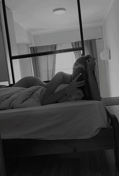 JamieFrancis naked stripping on cam for live sex video chat