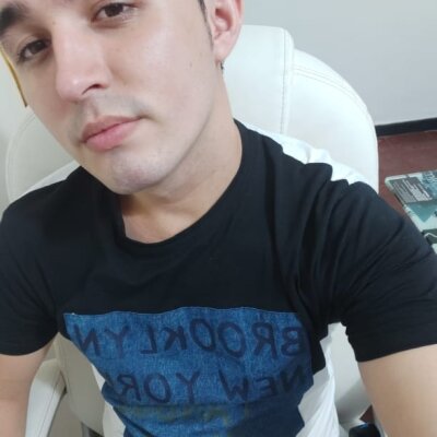 joe_18x naked stripping on cam for live sex video chat