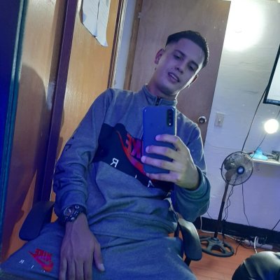 justin_ruiix naked stripping on cam for live sex video chat