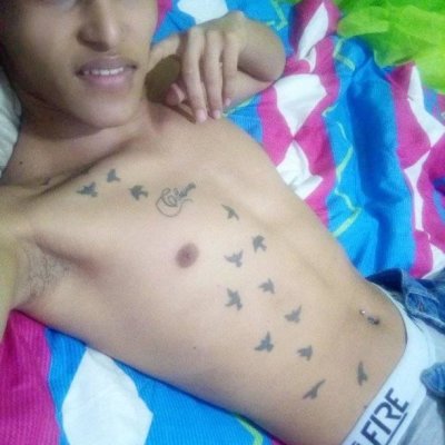 karim_versatile_guy naked stripping on cam for live sex video chat
