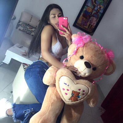 Katalina_brown_ naked stripping on cam for live sex video chat
