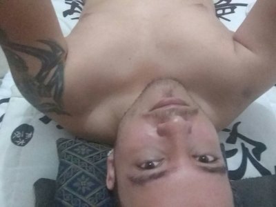 Kenjidfdf naked stripping on cam for live sex video chat