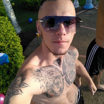 _Kevin_xxx naked stripping on cam for live sex video chat