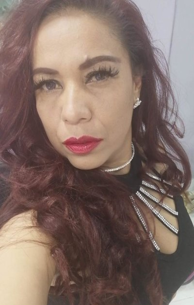 kikiswetxxx naked stripping on cam for live sex video chat