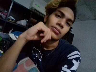 king_morbid_black naked stripping on cam for live sex video chat
