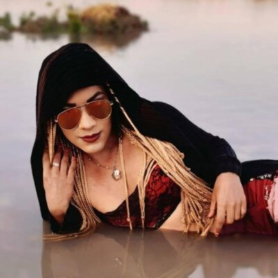 kishanysexx naked stripping on cam for live sex video chat