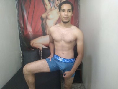 leowildcute naked stripping on cam for live sex video chat