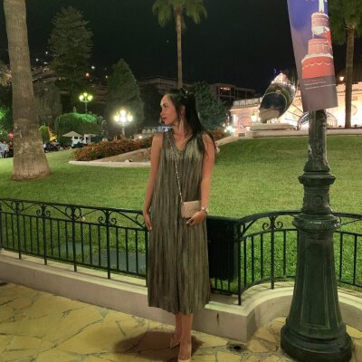LesssySpringgg naked stripping on cam for live sex video chat