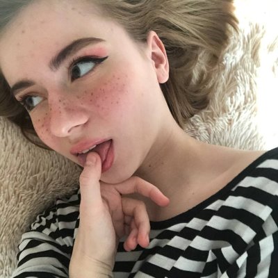 lillpio naked stripping on cam for live sex video chat