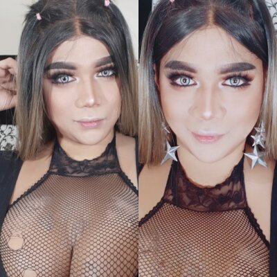llSELFSVCKER naked stripping on cam for live sex video chat