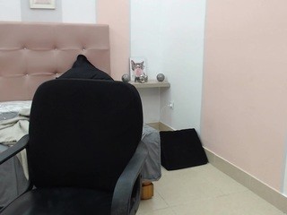 ludoviica naked Live Sex Chat Room